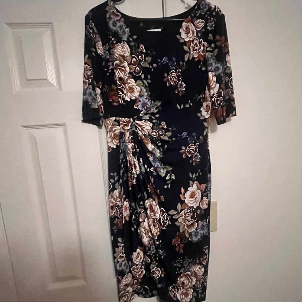 Dark blue floral dress NWT!